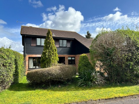 View Full Details for Nailsea, North Somerset